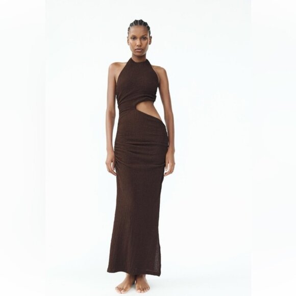 Zara Dresses & Skirts - ZARA TEXTURED CUT OUT DRESS